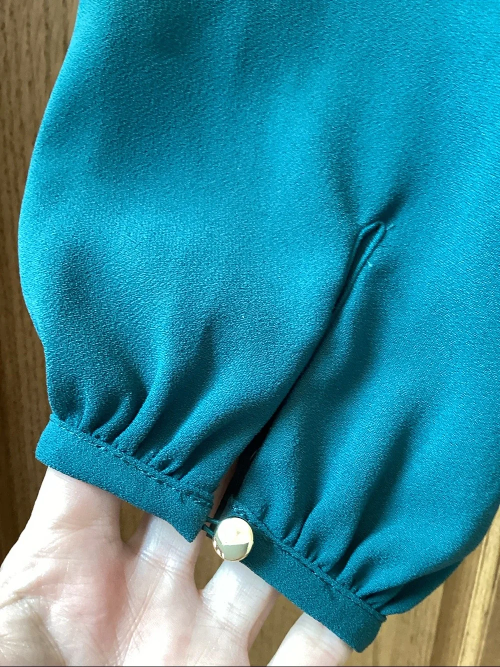 J. Crew Ruffle Neck Long Sleeve Top Green. Women’s size medium